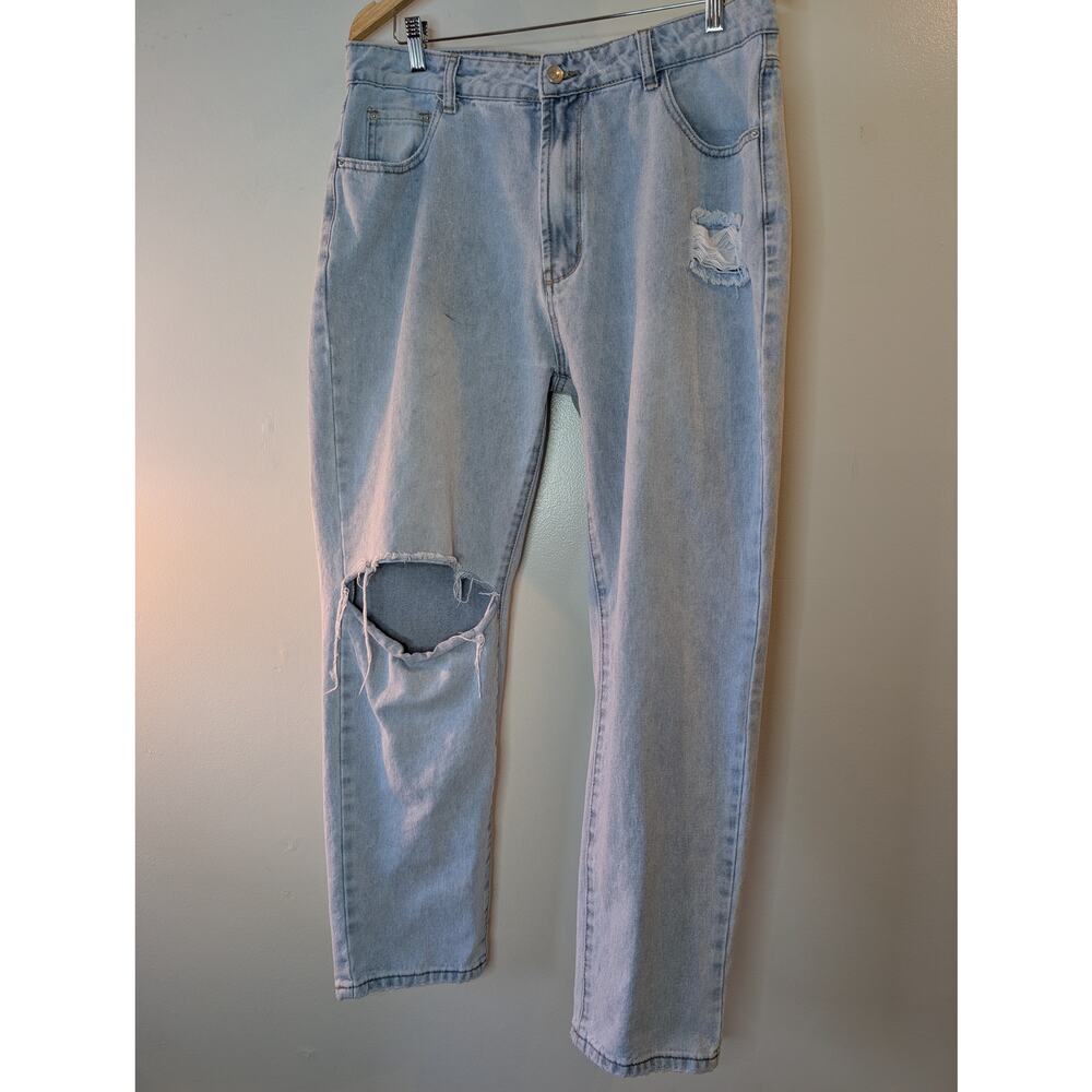 Princess Polly Light Wash Distressed Jeans Ripped Knee Straight Leg 16